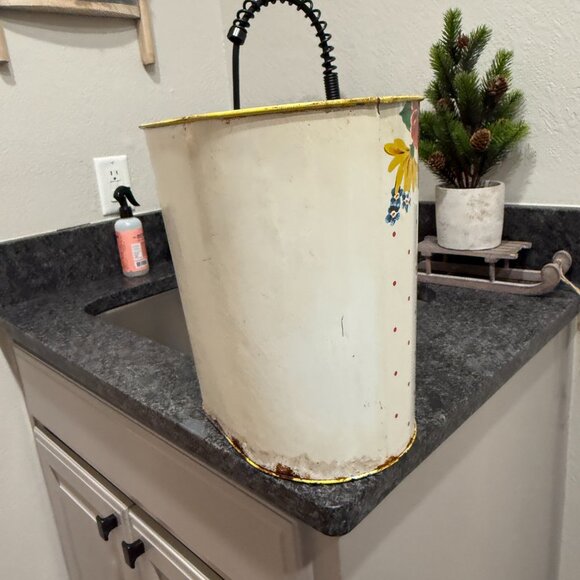 1950's Retro N.C. Color Ware Yellow & White Floral Metal Waste Bin - Picture 8 of 17